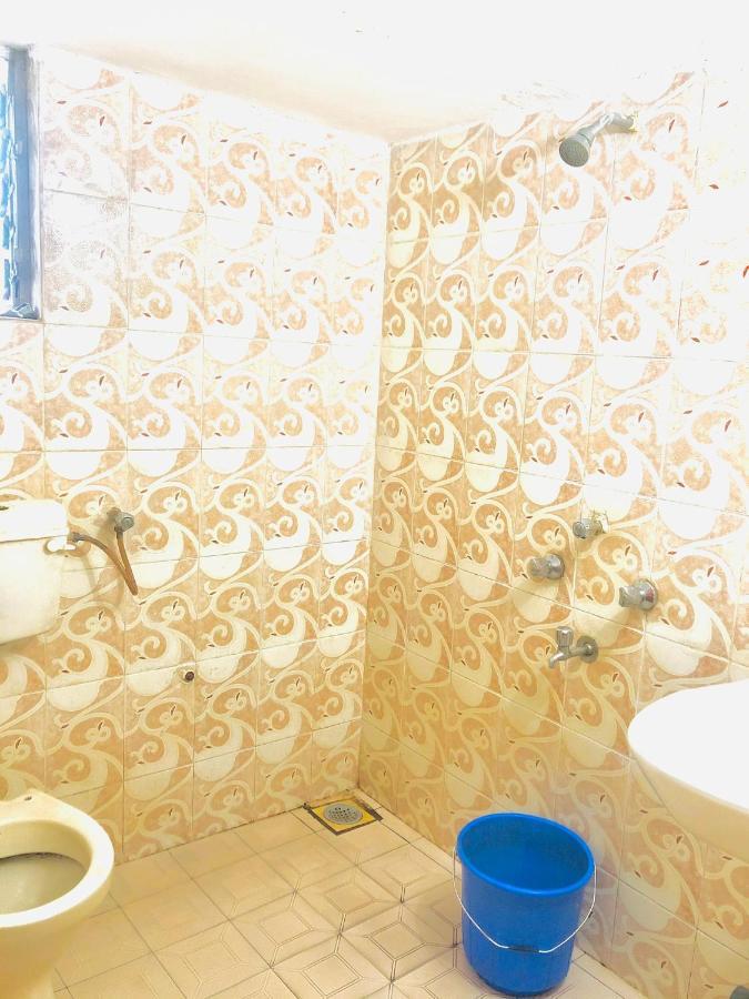 Blue Waves Guest House Calangute Exterior foto