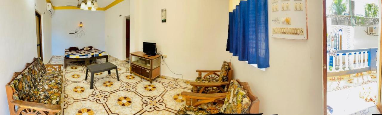Blue Waves Guest House Calangute Exterior foto